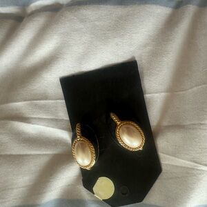 Elegant Gold and Cream Earrings